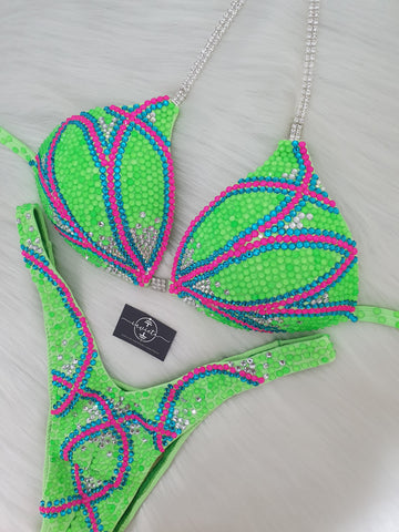 Figure Green Neon Figure Green Neon