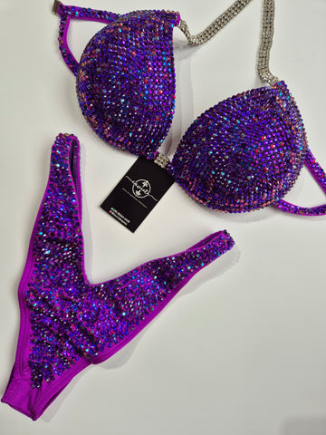 Bikini  Lyna Bikini  Lyna