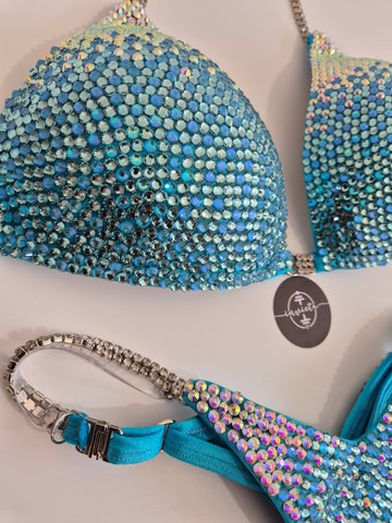 Bikini Luar Bikini Luar