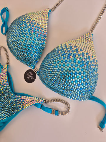 Bikini Luar Bikini Luar