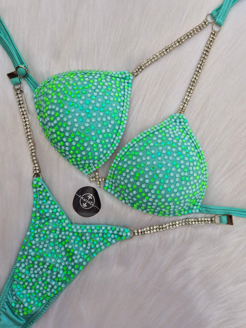 Bikini Adeli Bikini Adeli