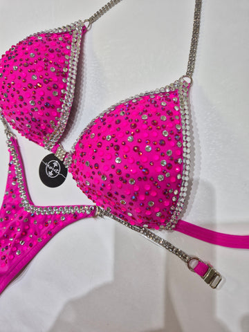 Bikini Misses Bikini Misses