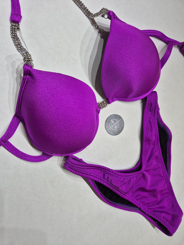 Bikini Poses Lou Bikini Poses Lou