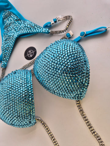 Bikini Live