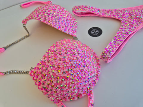 Bikini Rose Regis