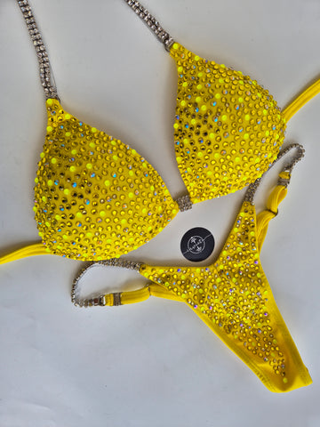 Bikini Areia