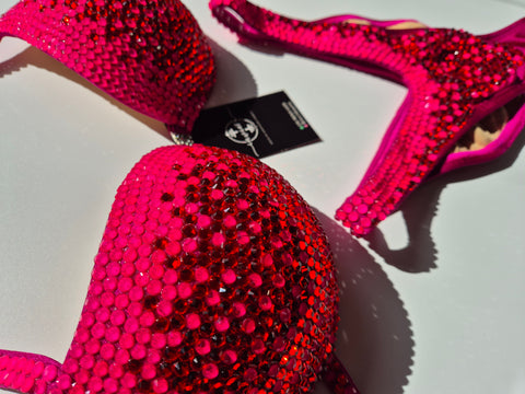 Bikini Cereja