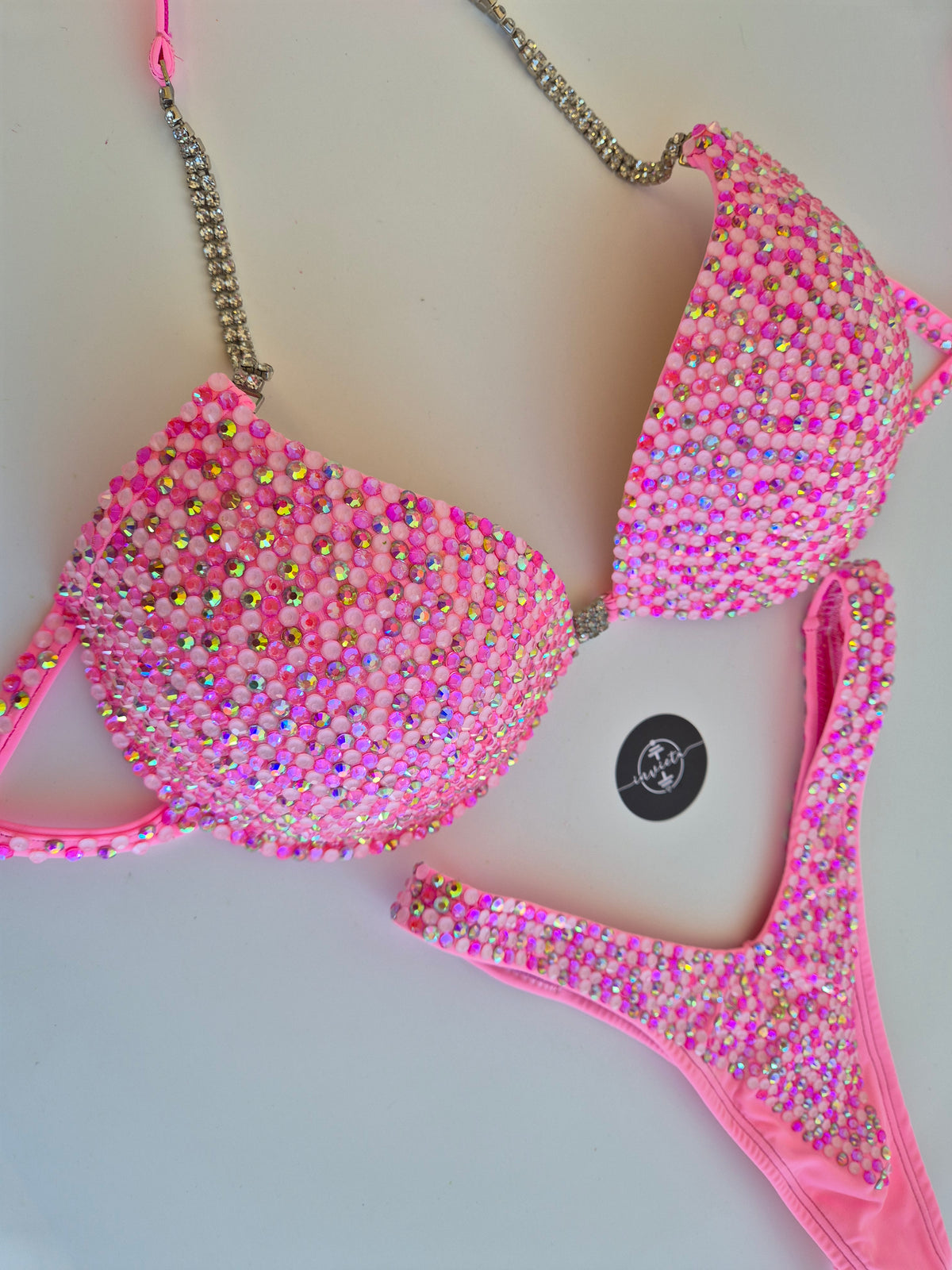 Bikini Rose Regis