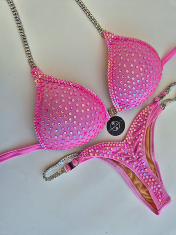 Bikini Nasha