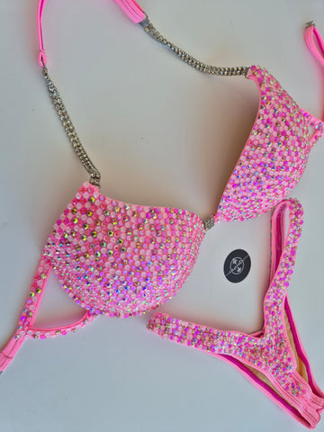 Bikini Rose Regis