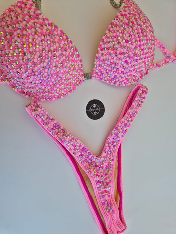 Bikini Rose Regis